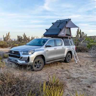 Toyota Hilux 4x4 Camper with pop-up tent for Baja California adventures